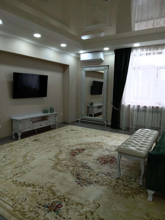 Grand Holiday Hall Pavlodar Buitenkant foto